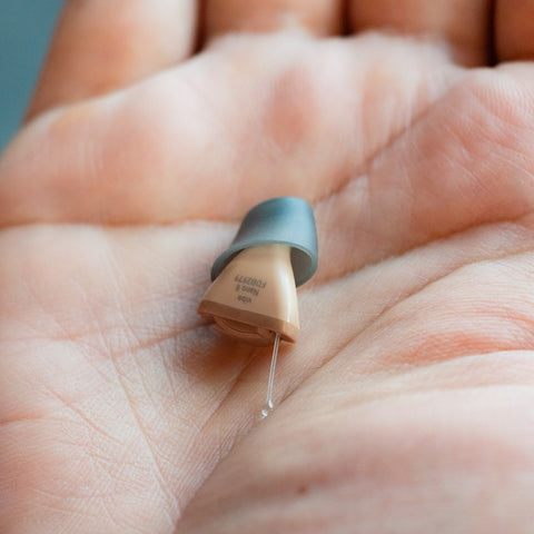 VIBE Mini 8 In-The-Ear (CIC) Hearing Aid (Left Ear)